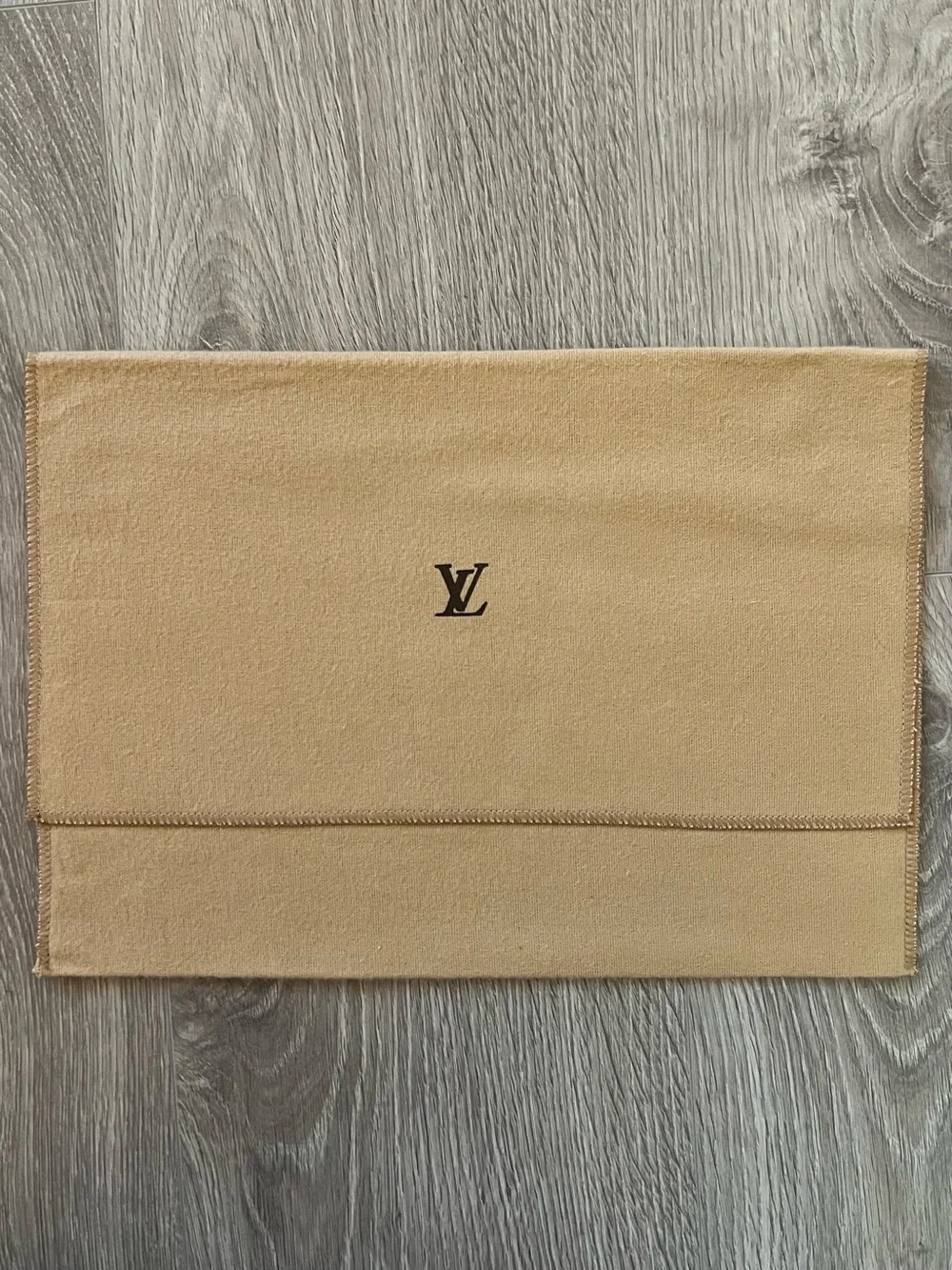 Louis Vuitton dust bag (CC475)